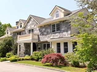 400 Polly Park Rd, Rye, NY 10580