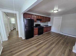 355 Goodrich St #C, Hamden, CT 06517