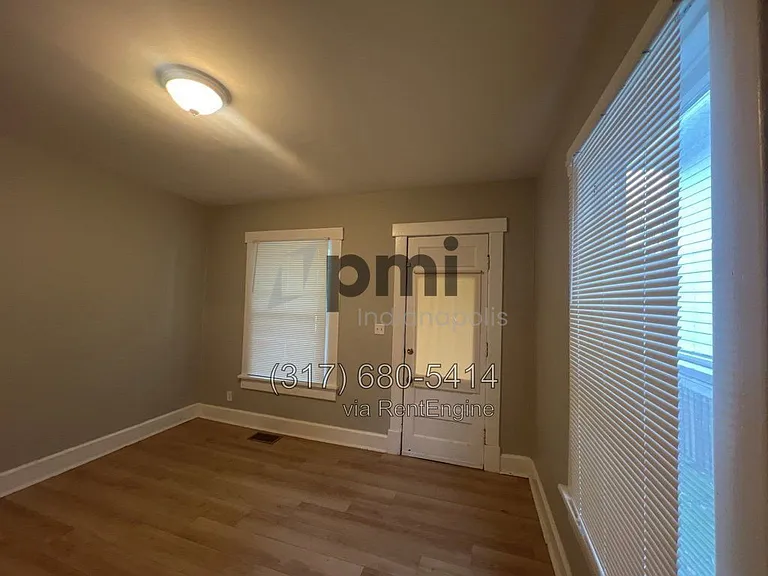 32 N Irvington Ave — Photo 27