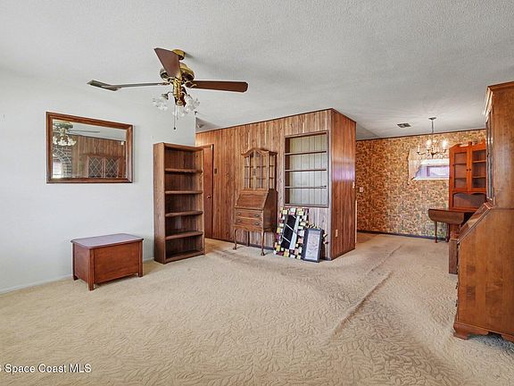 5th image of 2169 Laden Rd