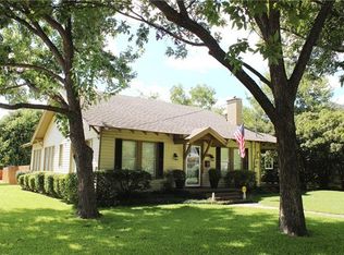 1337 S Lindsay St, Gainesville, TX 76240