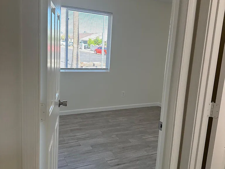 6834 S 43rd Pl — Photo 23