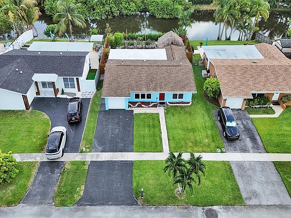 4th image of 12341 NW 29TH MANOR
