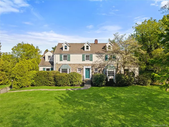 33 Byron Lane, Larchmont, NY 10538