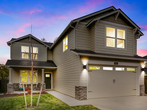 3631 NW 8th St #22, Redmond, OR 97756