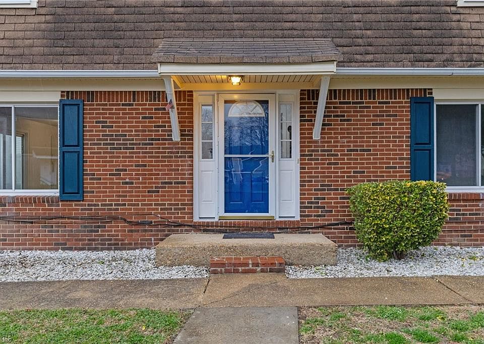 1st image of 4701 Greenlaw Dr