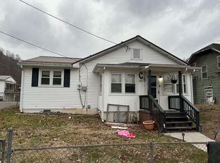 146 Midway St, Bluefield, WV 24701