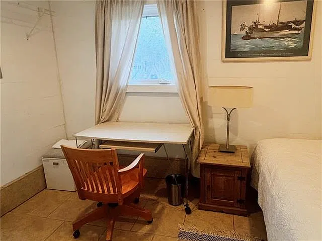 2 bed, 1.0 bath, 925 sqft, $1,450 — Photo 4