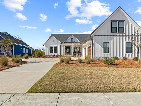 5th image of 5301 Barcroft Lake Drive