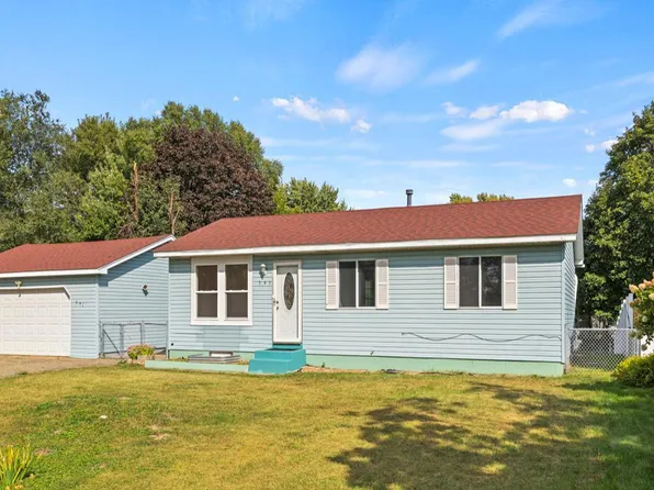 341 Cleveland Ave SE, New Brighton, MN 55112
