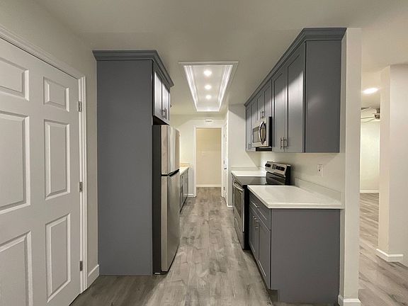 2nd image of 32310 Crest Ln