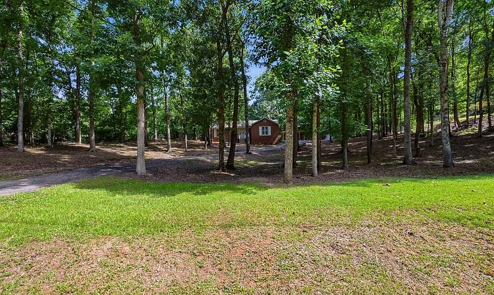 1st image of 206 Dogwood Ln W