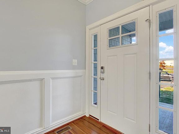 5th image of 64 Cooper Ln