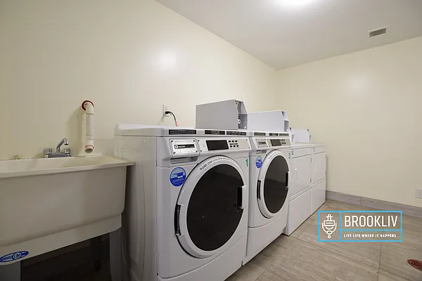 Rented by null | media 18