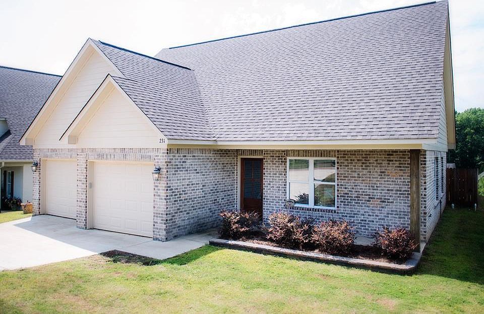 1st image of 231 Forest Glen Dr