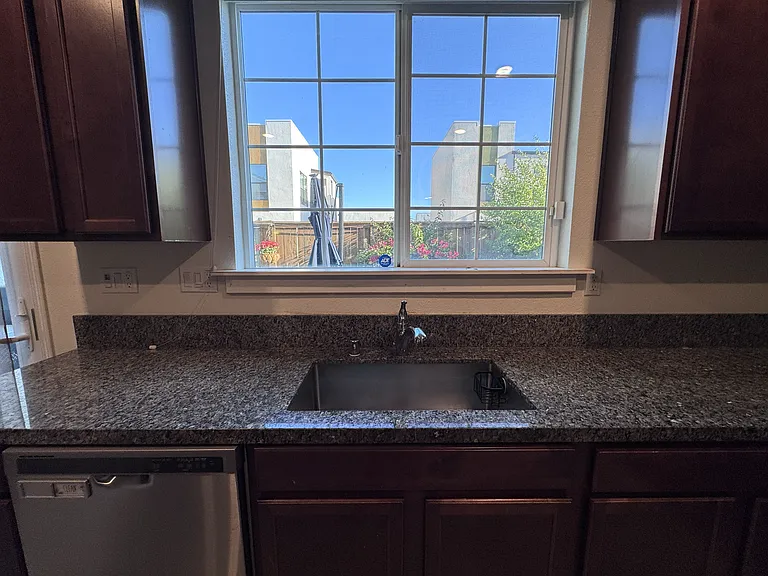 2453 Buzz Aldrin Way — Photo 17