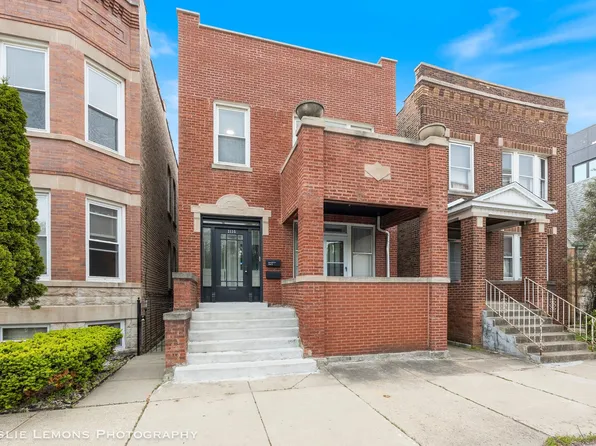 2135 W Augusta Blvd, Chicago, IL 60622