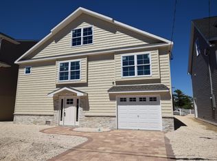 976 Jennifer Ln, Manahawkin, NJ