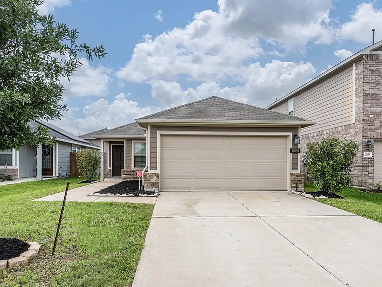 21651 Buttonsage Ln — Photo 1