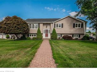 120 Surrey Dr, Wethersfield, CT 06109