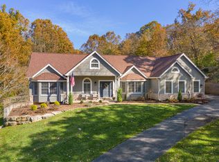 18611 Babler Meadows Dr, Glencoe, MO 63038