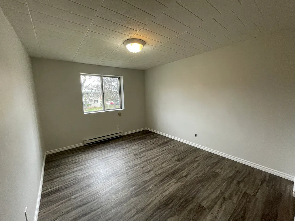 1 bed, $1,395 — Photo 4