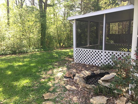 Beautiful back yard!