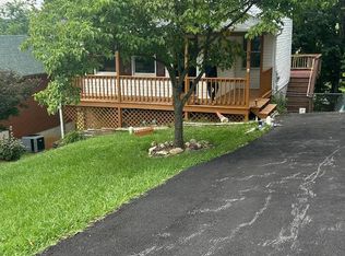 34 E 19th St, Front Royal, VA 22630