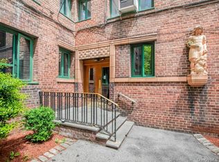 1503 Metropolitan Avenue #6E, Bronx, NY 10462