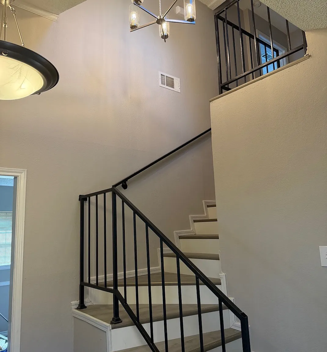 3 bed, 2.5 bath, 1863 sqft, $2,550 — Photo 3