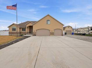 277 S Holden Ln, Grantsville, UT 84029
