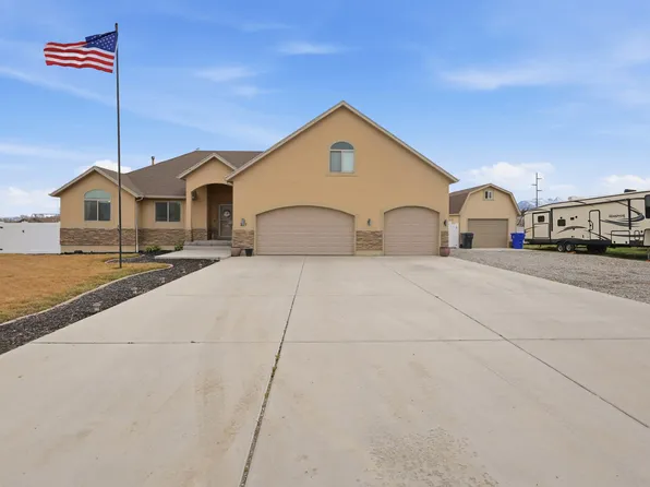 277 S Holden Ln, Grantsville, UT 84029
