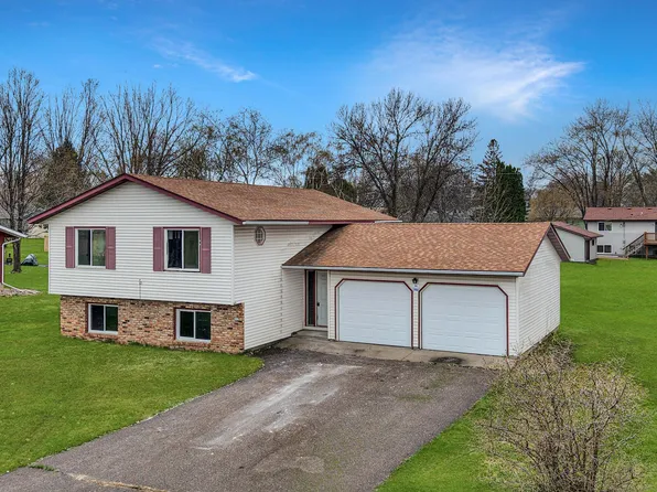 630 3rd Ave NE, Milaca, MN 56353