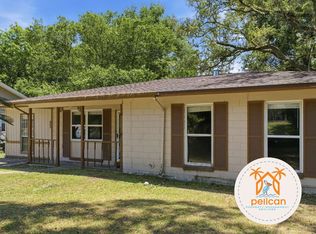 905 Lagoon Dr, Pensacola, FL 32505