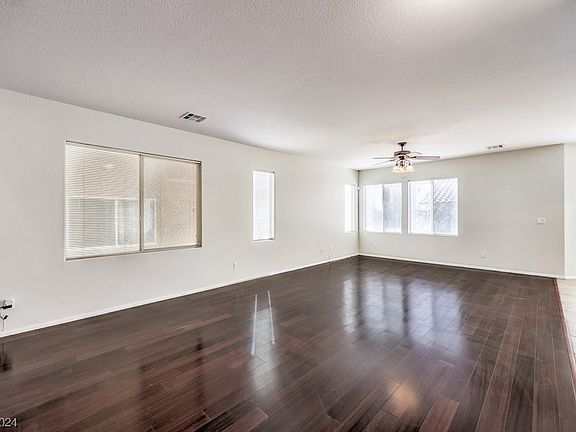 5th image of 9549 Cabot Falls Ave