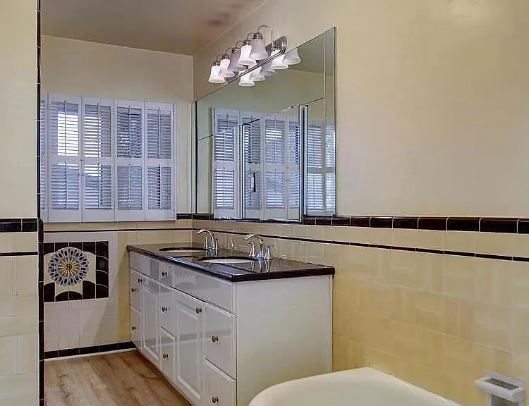 1064 Linda Vista Ave — Photo 16