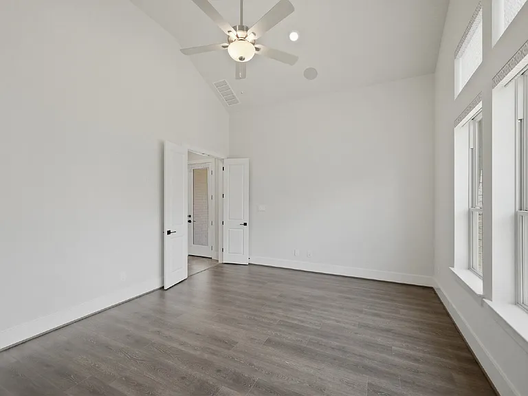 2030 Highland Moss Rd — Photo 24