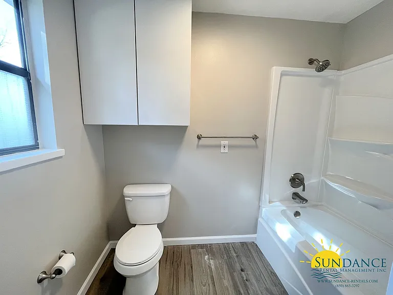 45 Warwick Dr — Photo 11