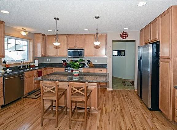 2nd image of 3436 Walden Alcove