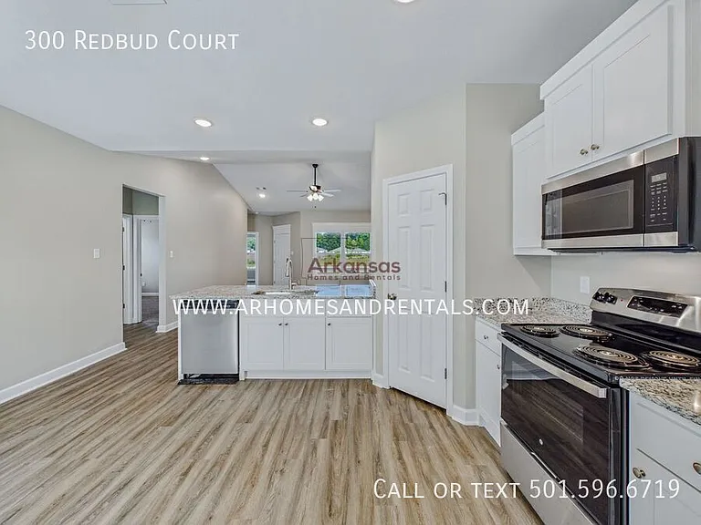 300 Redbud Ct — Photo 4
