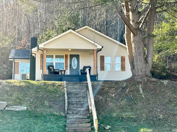 105 McClure St, Livingston, KY 40445