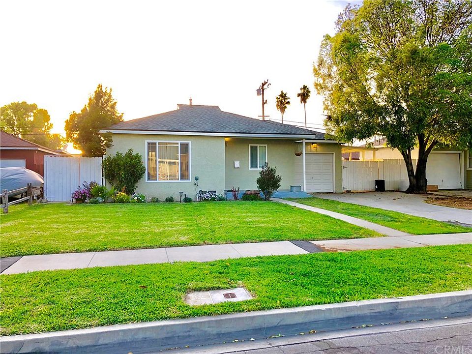 1st image of 7829 Appledale Ave