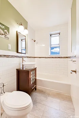 Sold by Oxford Property Group | media 8