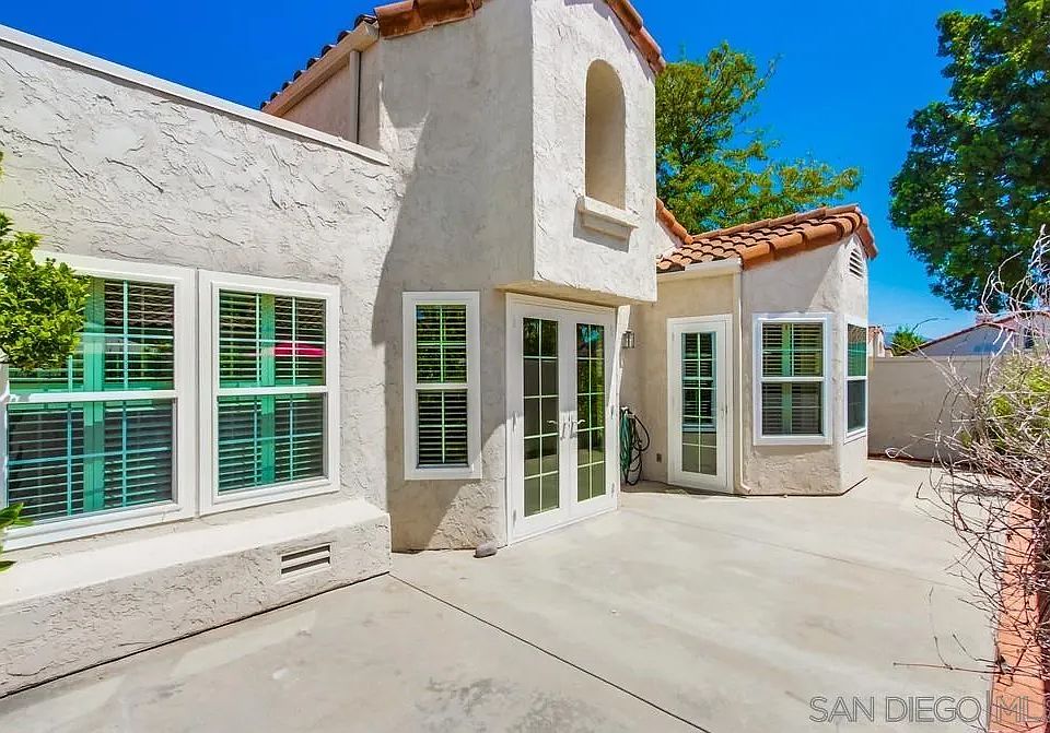 1st image of 15969 Avenida Villaha Unit 24