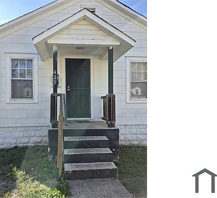 4th image of 429 Shirley Ave