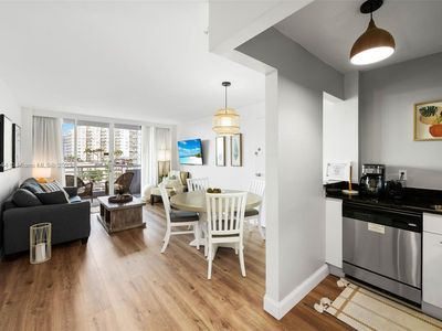 2670 E Sunrise Blvd #717, Fort Lauderdale, FL, 33304
