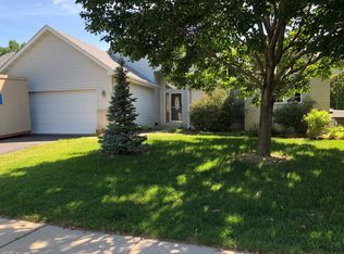 1591 Coventry Ln, Shakopee, MN 55379