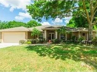 533 Hunters Run Blvd, Lakeland, FL 33809