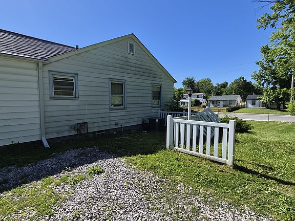 2nd image of 3545 E 34th St