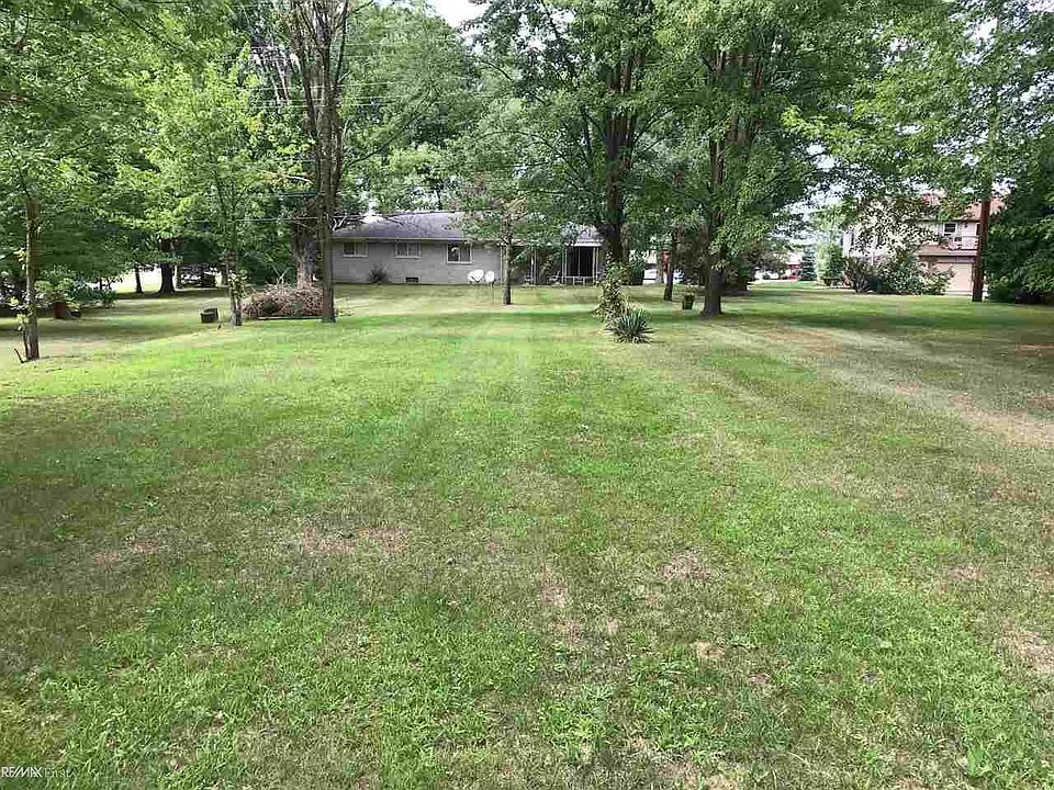 31590 23 Mile Rd, photo 28